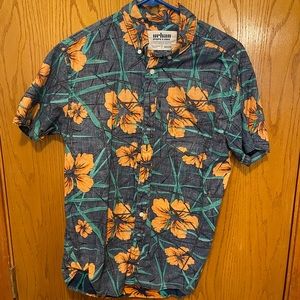 Urban Pipeline floral shirt